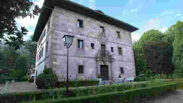 PALACIO ASKOA