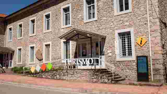 TOURIST OFFICE